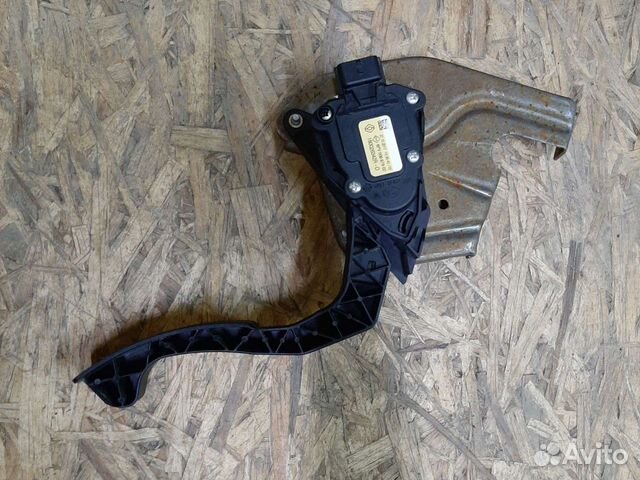 Педаль газа Лада Ларгус Largus