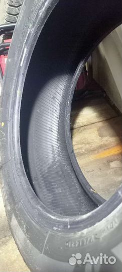 Bridgestone Ice Cruiser 7000S 205/60 R16 92