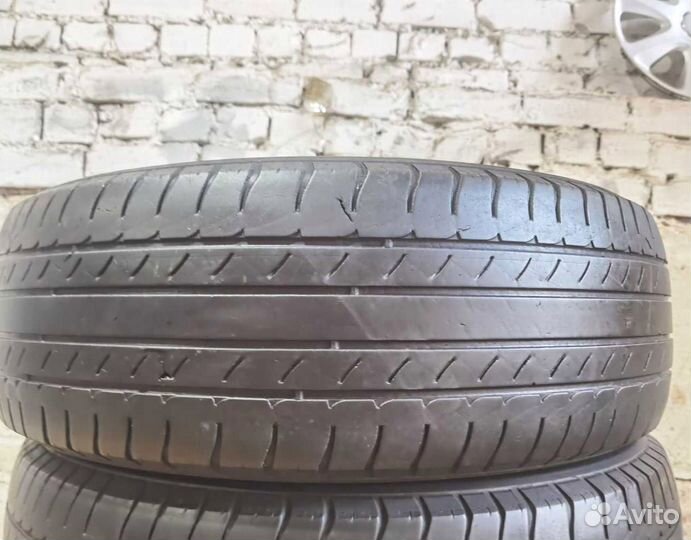 Michelin Latitude Tour HP 225/65 R17 102H
