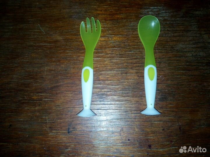 Посуда для кормления, слюнявчики