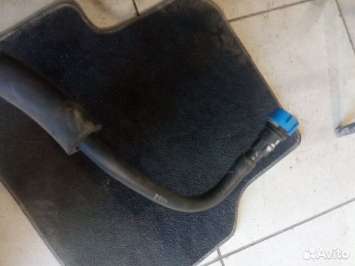 Патрубок Mazda CX7