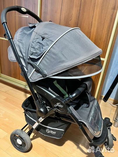 Прогулочная коляска