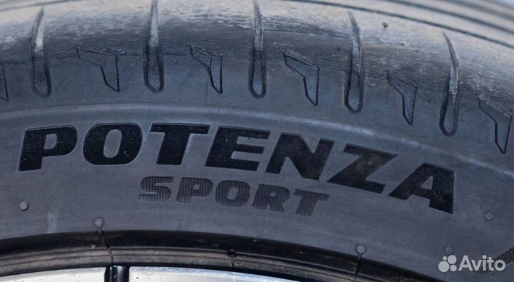 Bridgestone Potenza Sport 245/40 R19 и 275/35 R19 100Y