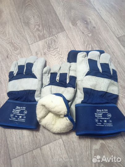Продам перчатки 
