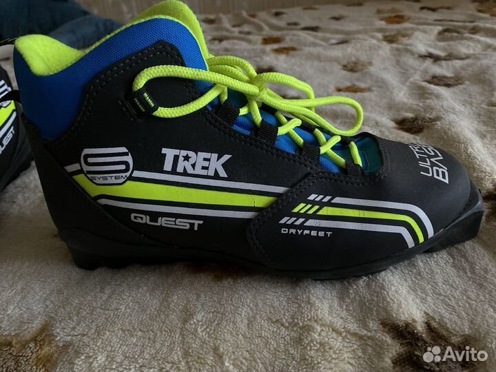 Лыжные ботинки