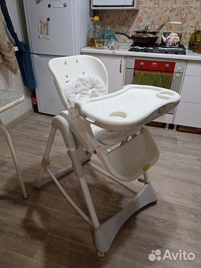 Столик для кормления
