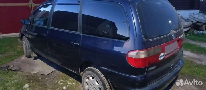 SEAT Alhambra 2.0 МТ, 1997, 272 000 км