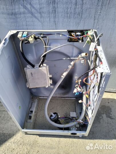 Запчасти бу на стиралку Самсунг WF6520S6V