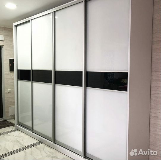 Шкаф на балкон новый