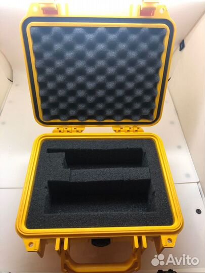 Кейсы оригинальные для спутникового телефона