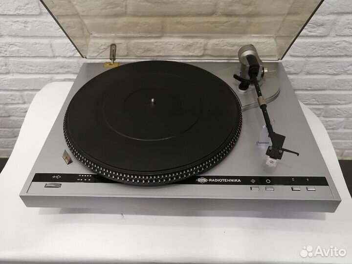 Проигрыватель винила Радиотехника