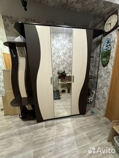 Шкаф в прихожую