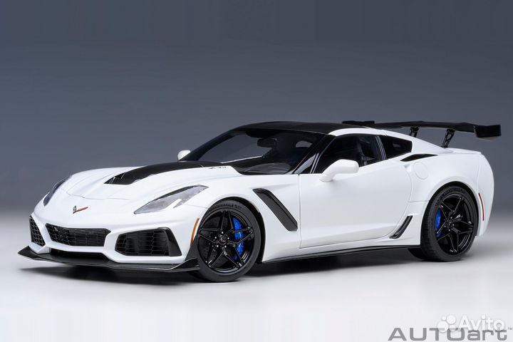 Autoart Chevrolet Corvette C7 ZR1 (71270) 1:18