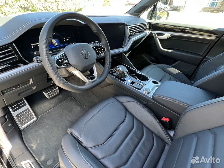 Volkswagen Touareg, 2022