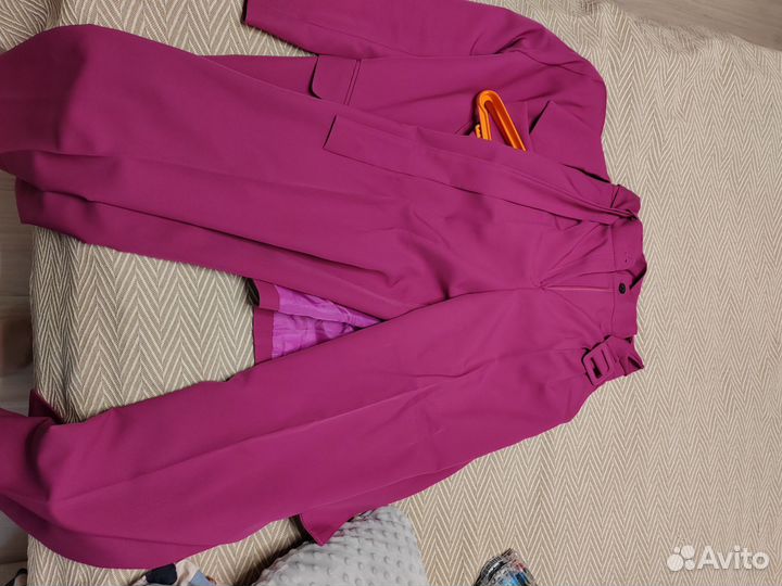 Брючный костюм женский 42 44