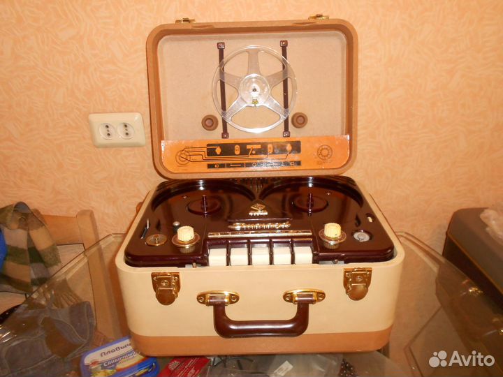 Ламповый катушечный RFT smaragd магнитофон