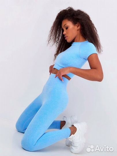 Костюм для йоги и фитнеса