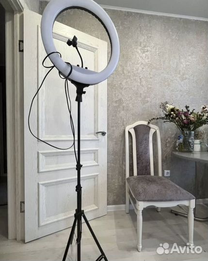 Кольцевая лампа 45 см