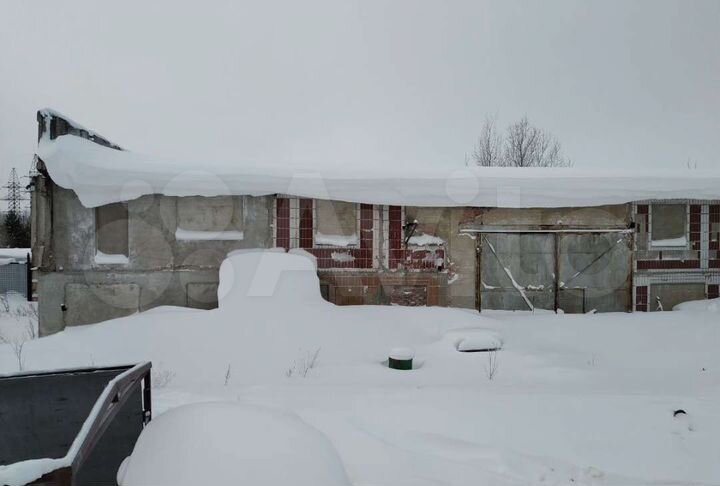 Гараж, > 30 м²