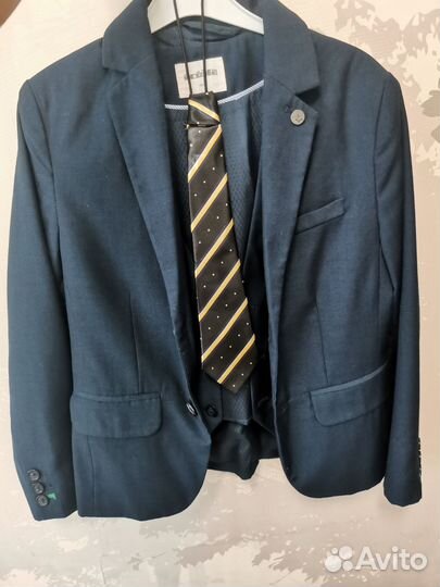 Пиджак для мальчика 140