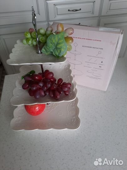 Этажерка для фруктов,канапе 3х ярусная