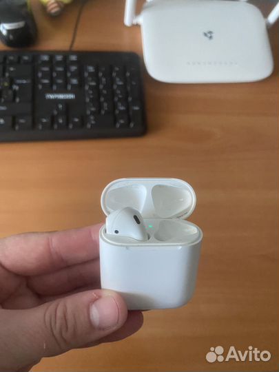 Беспроводные наушники apple airpods 2
