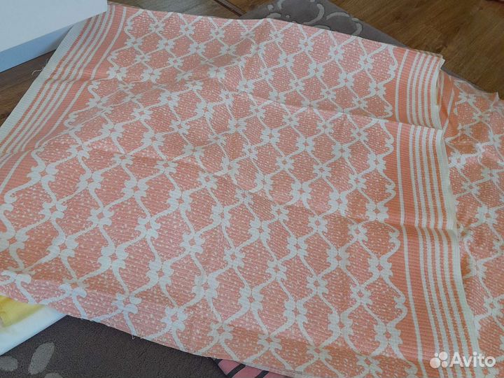 Полотенца отрез вафельное