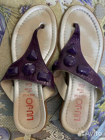 Шлепанцы женские бу натуральная кожа 38 размер