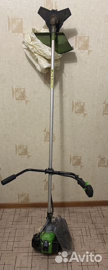 Триммер бензиновый