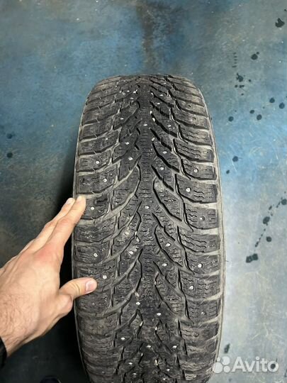 Nokian Tyres Hakkapeliitta 9 SUV 235/55 R20