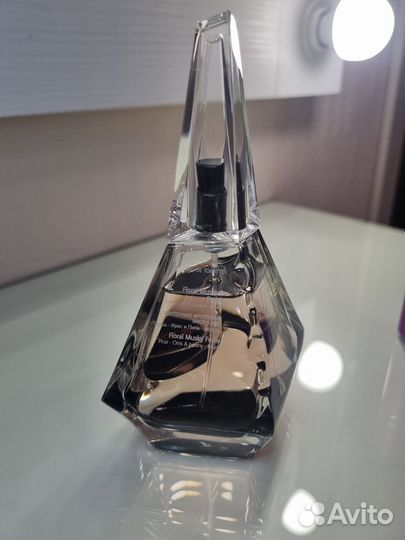 Givenchy L'ange Noir Отливанты Туалетная вода