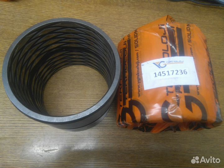 Втулка 14517236