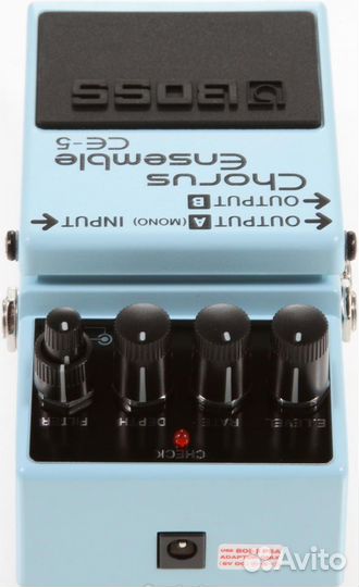 Гитарный эффект Chorus Ensemble Boss CE-5