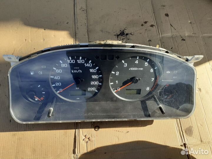 Щиток (панель) приборов Ниссан Примера П11 96-02г