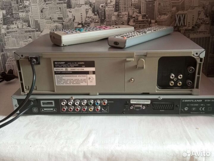 Видеомагнитофон Sharp