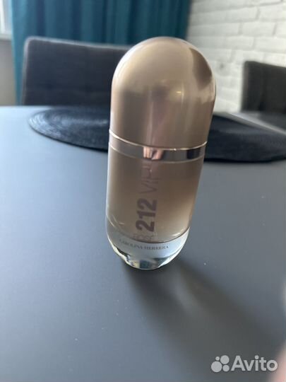 Carolina herrera 212 vip rose