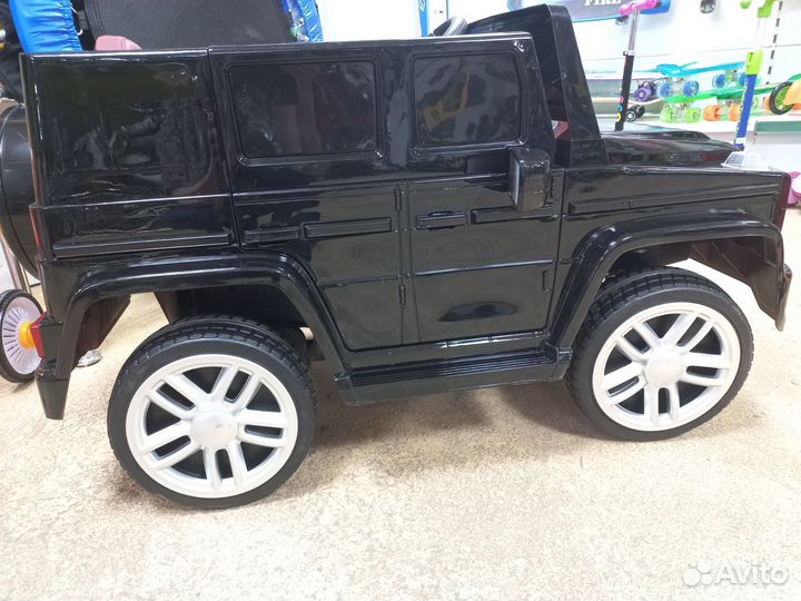Автомобиль Гелендваген на аккумуляторе Колеса эва
