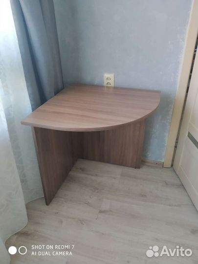 Компьютерный стол новый