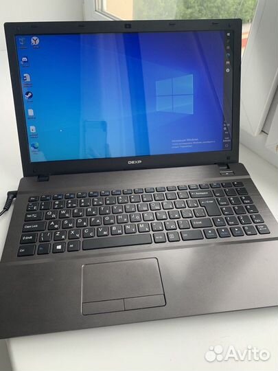 Ноутбук dexp W550SU1 HD