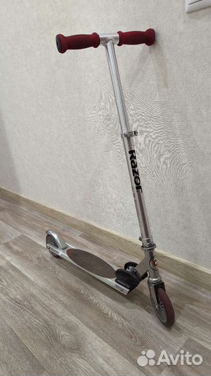 Самокат Razor A125