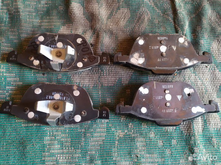 Тормозные колодки Форд Фокус