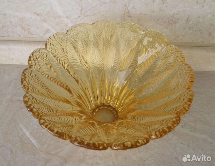 Ваза конфетница янтарное стекло