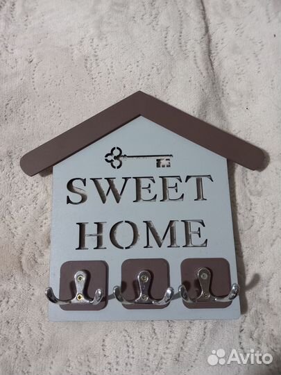 Подарочные коробки,ключницы