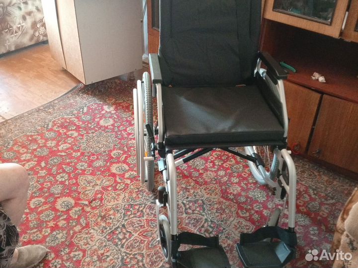 Коляска инвалидная