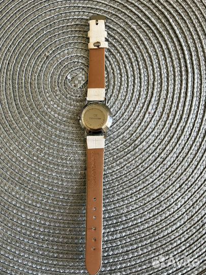 Женские часы