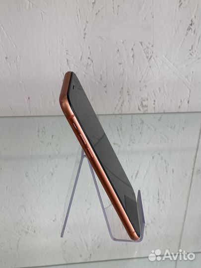 iPhone Xr, 128 ГБ