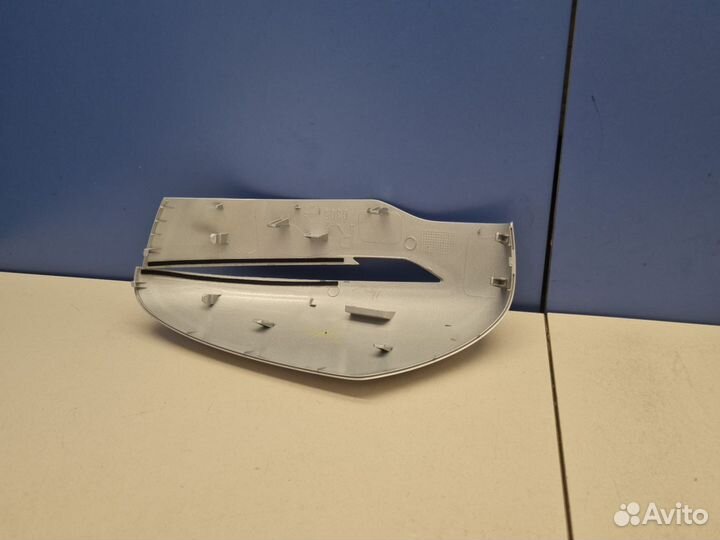 Крышка на зеркало правое Nissan Murano Z52 2015