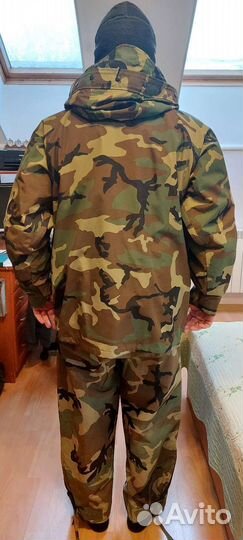 Камуфляжный костюм