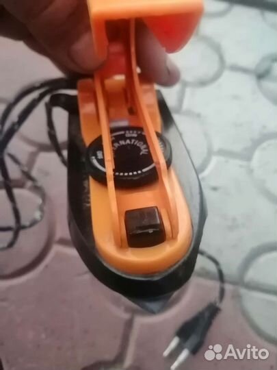 Походный мини Утюг 220 вольт