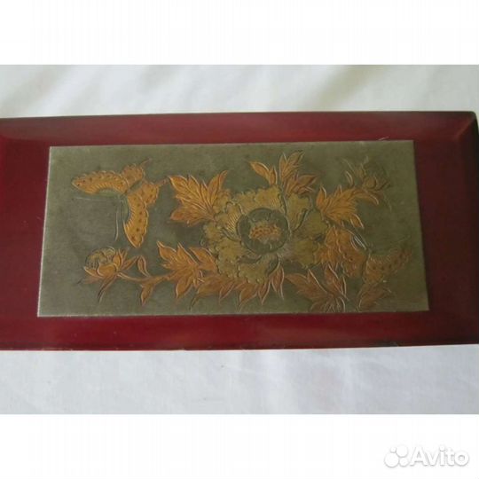 Шкатулка музыкальная старинная